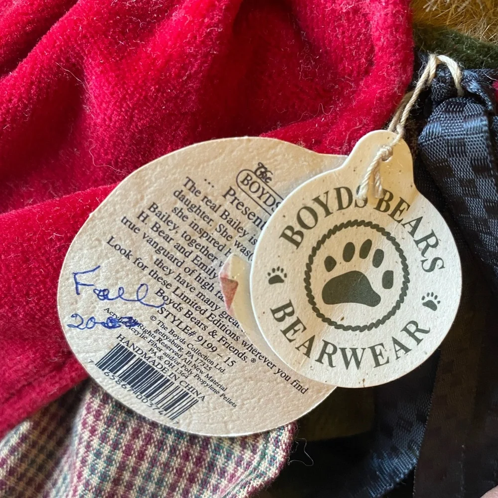 Boyds Bears Bailey Little Red Riding Hood - Picture 2 of 2